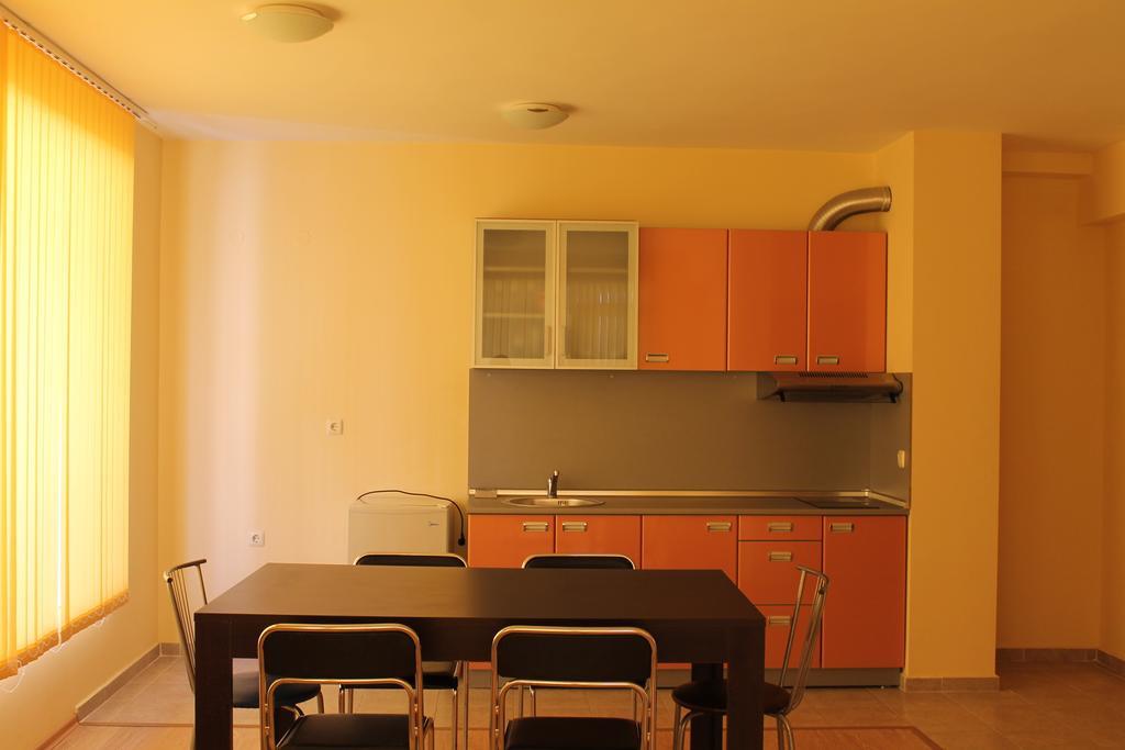 Aqua Blue Apartments Sunny Beach Quarto foto